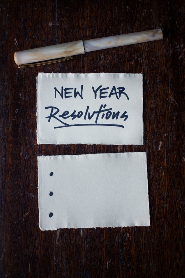new years resolutions flash cards with pen